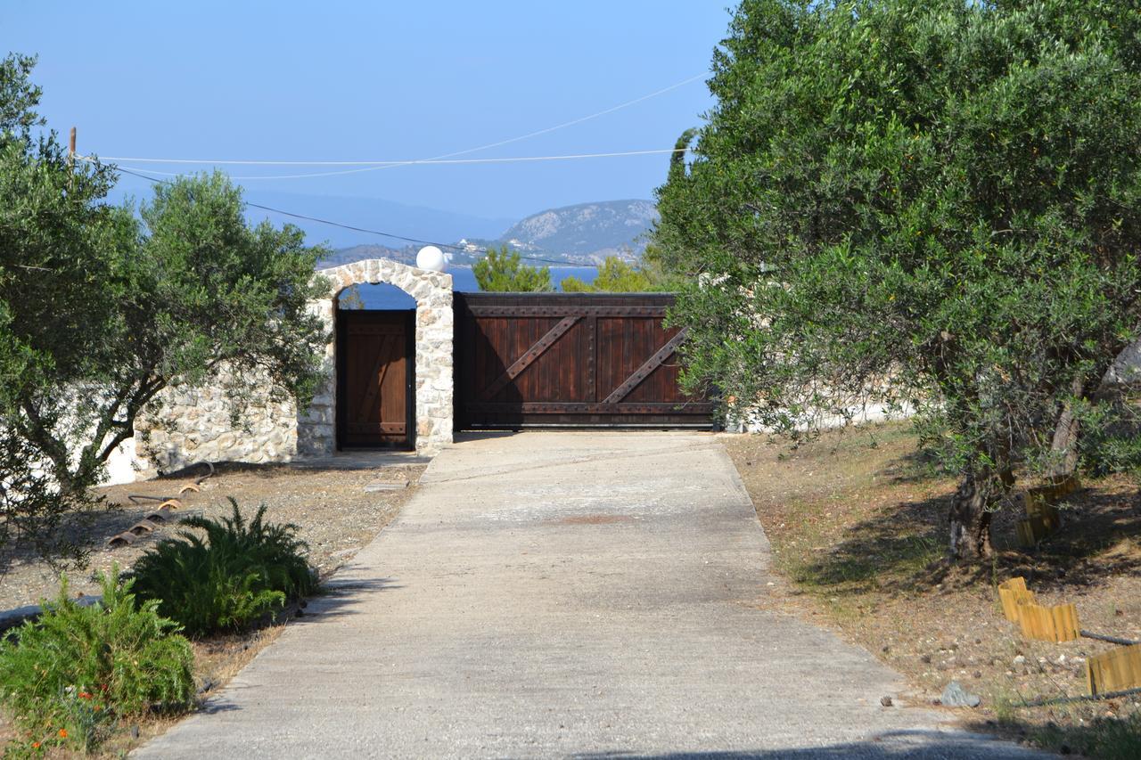 Filoxenos Estia-houses